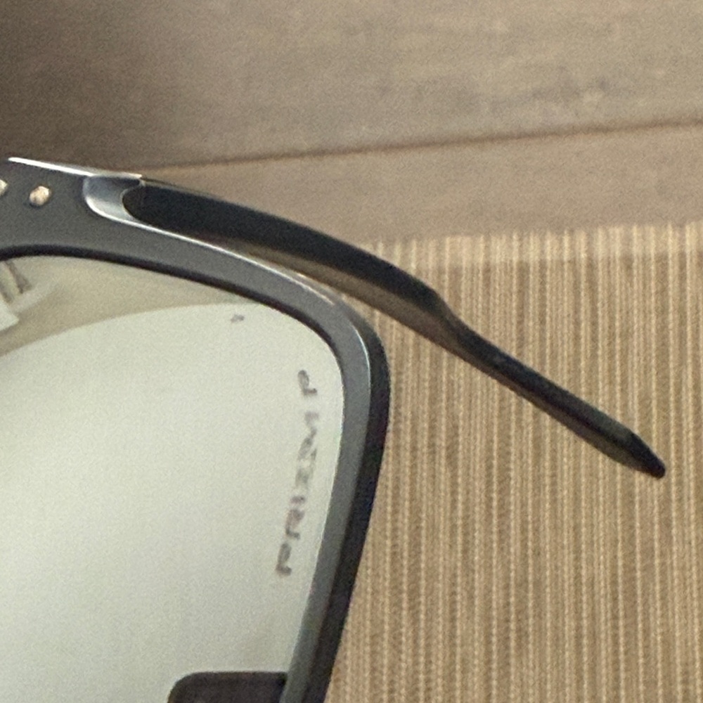 Oakley Holbrook XL - Picture 6 of 9